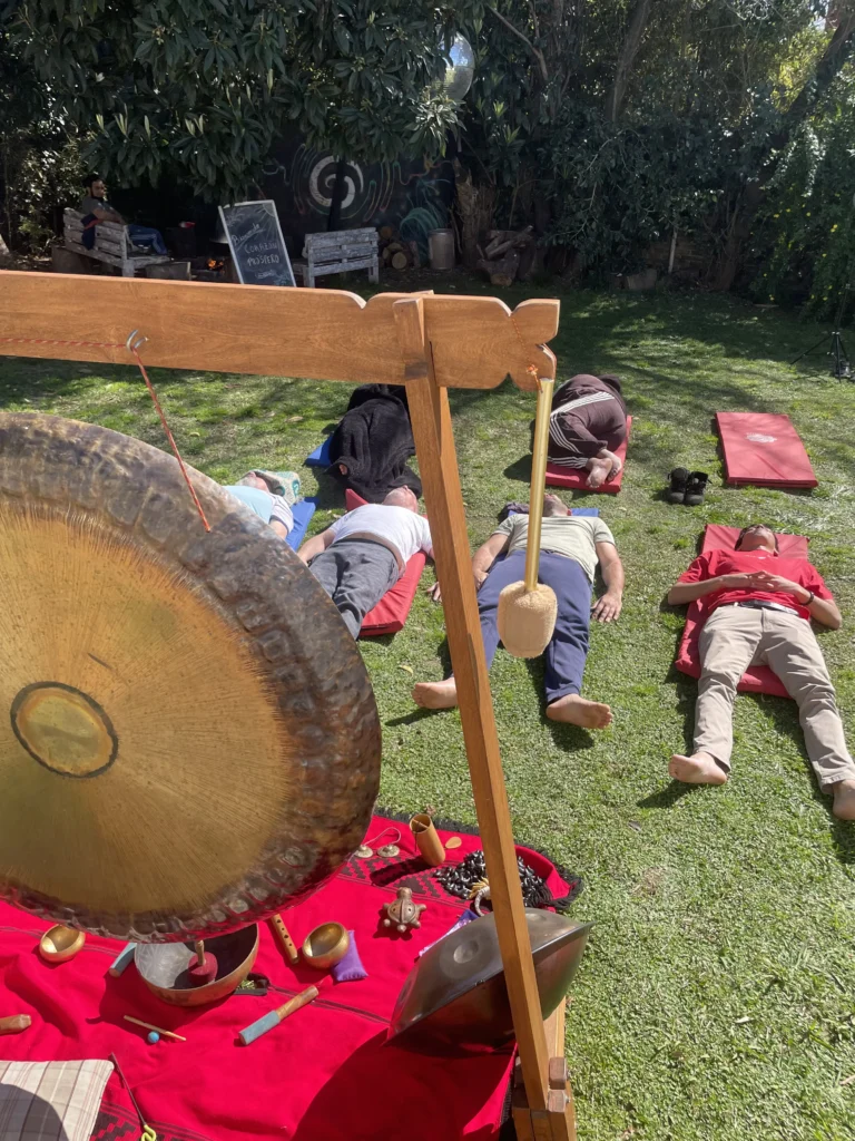 Sesión de sound healing con gong para la regulación del sistema nervioso