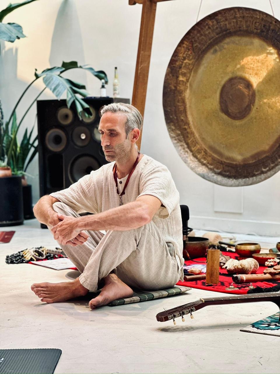 baño de Gong bienestar vibracional vibroacustica aplicada al cuerpo regulacion del sistema nervioso